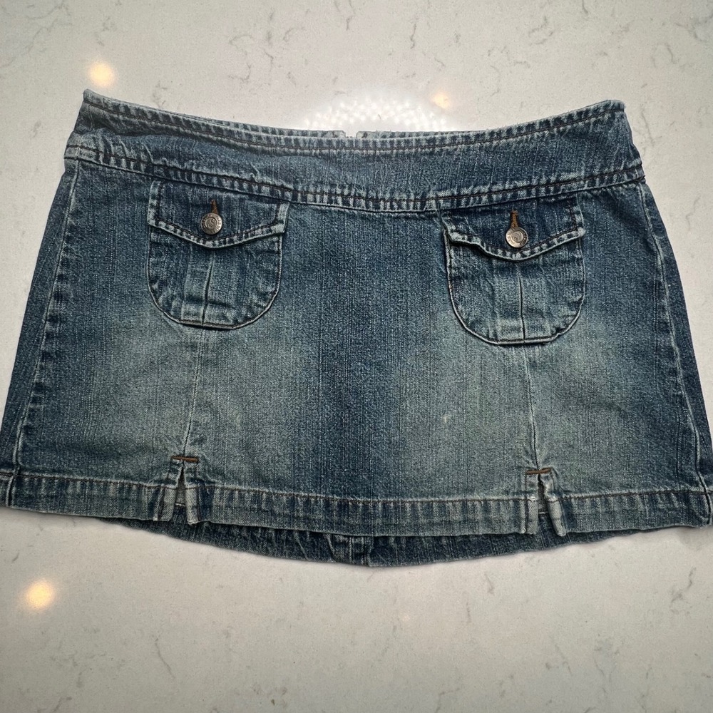Vintage Y2K Micro Mini Jean Skirt Low Rise Size 11 Paris Blues 2000s